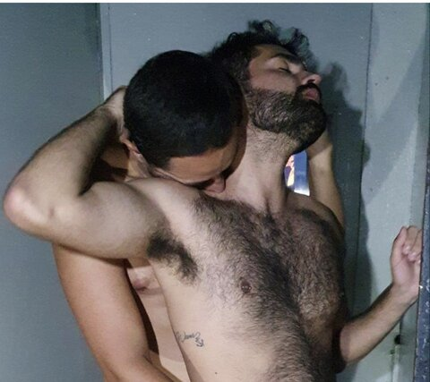 ओनलीफैंस हेडर चित्र furryhornny