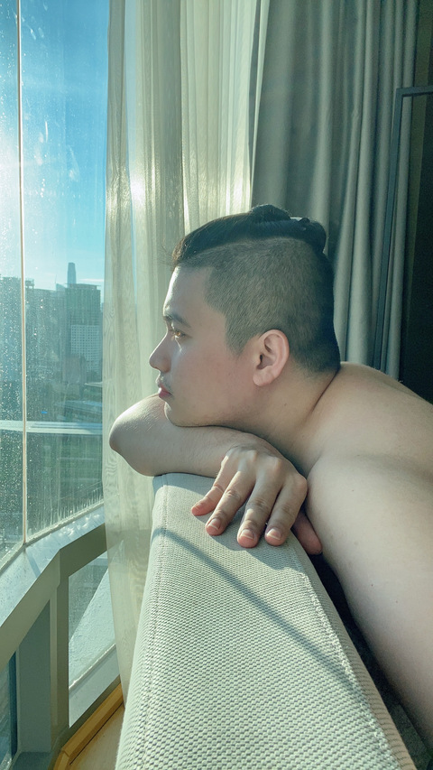 Изображение шапки OnlyFans gebu_bottom