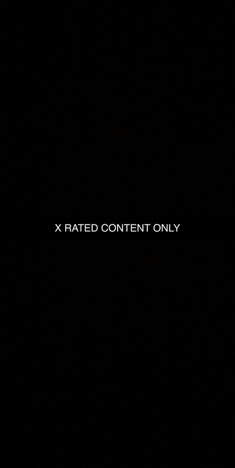 ओनलीफैंस हेडर चित्र geebzer