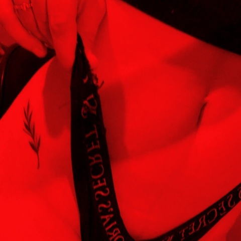 Изображение шапки OnlyFans glowbb