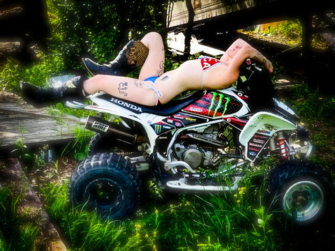 Image d'en-tête OnlyFans grease.monkey