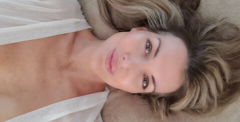 Imagem do cabeçalho do OnlyFans grittylife