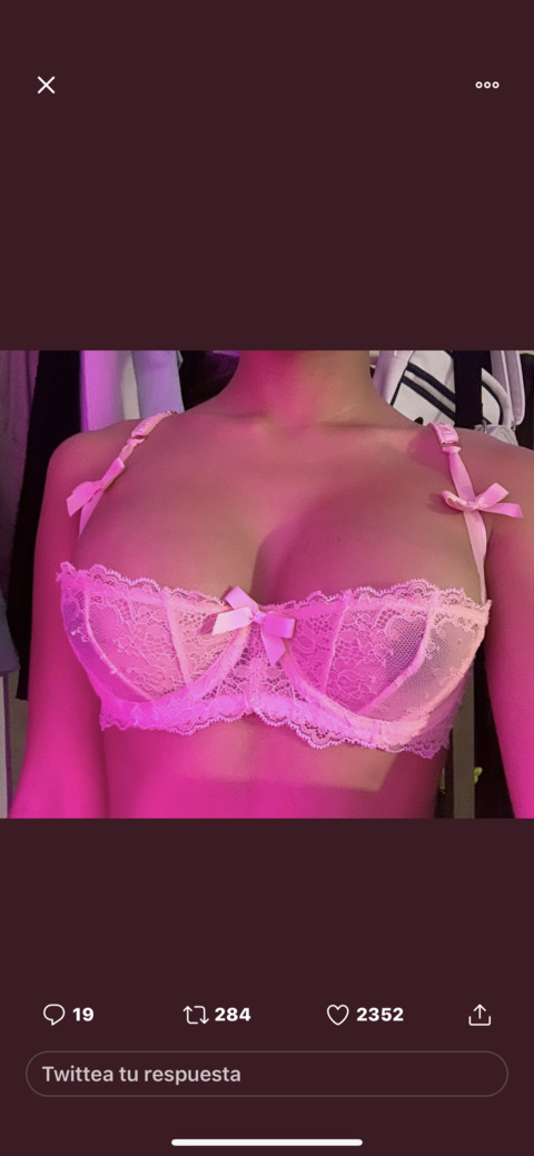 OnlyFans başlık resmi haazelspace