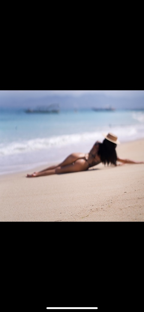 Image d'en-tête OnlyFans holylovesmolly