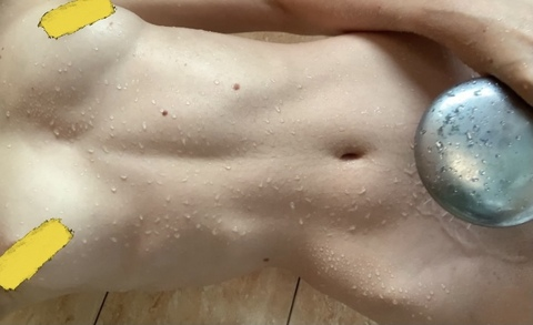 OnlyFansのヘッダー画像 hotsextape