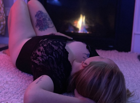 Gambar header OnlyFans hotwifekk