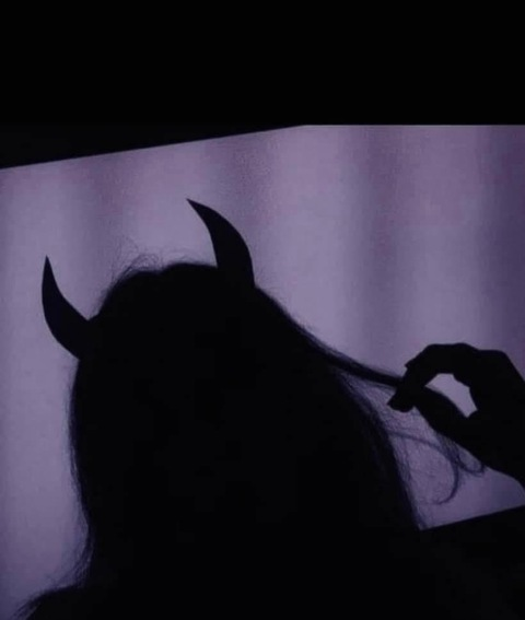 Gambar header OnlyFans hustlebarbie