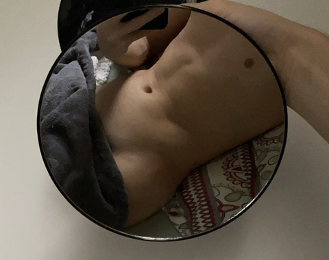 hxnris의 OnlyFans 해더 사진