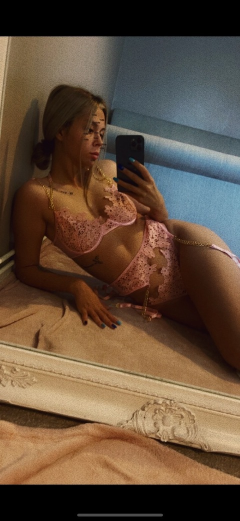 Image d'en-tête OnlyFans iamchelsc