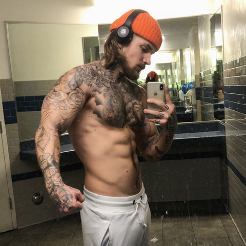 OnlyFans Titelbild iigor