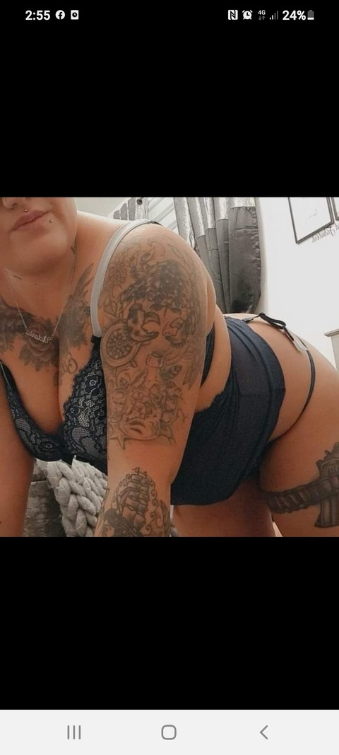 OnlyFans header picture inkedlittleprincess