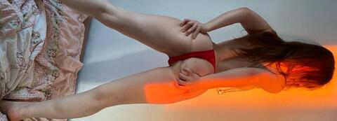 Imagen del encabezado de OnlyFans de irrationaleaengste