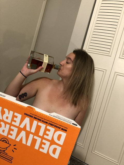 ओनलीफैंस हेडर चित्र itsjustbru