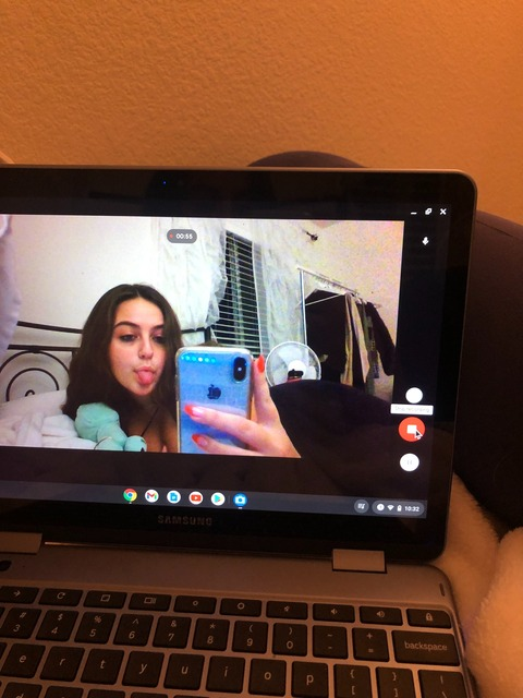 OnlyFans başlık resmi itsjustsoph