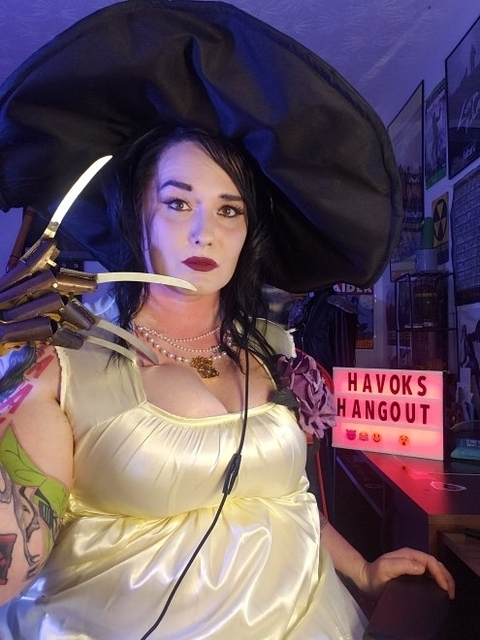 ओनलीफैंस हेडर चित्र jessickahavok