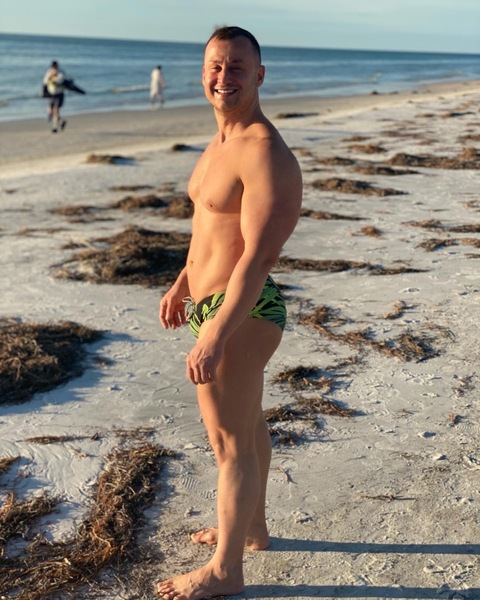 Снимка на заглавието на OnlyFans juicymusclebottom