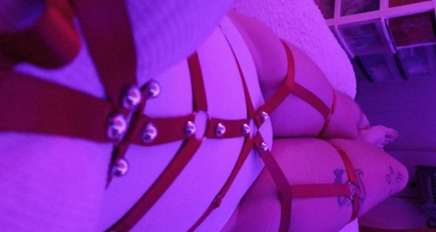 Imagen del encabezado de OnlyFans de kalunfolding