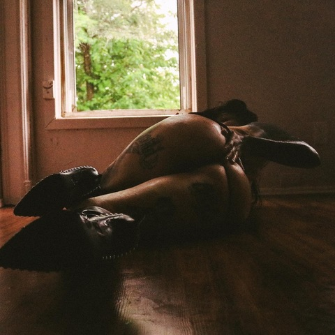 OnlyFans başlık resmi karleejane13