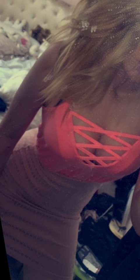 ओनलीफैंस हेडर चित्र kaylsmegsx