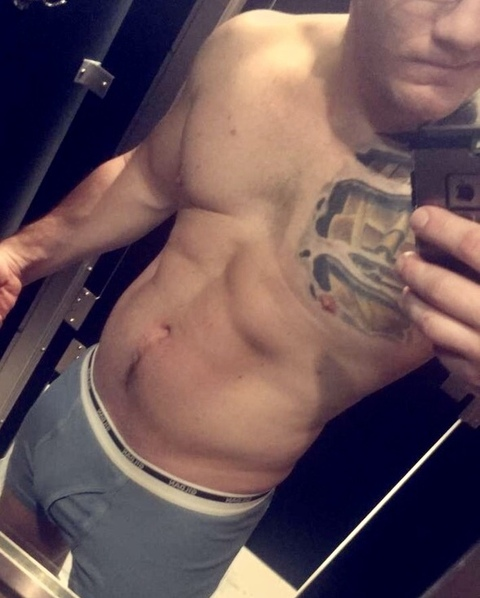 Imagen del encabezado de OnlyFans de kemosobi