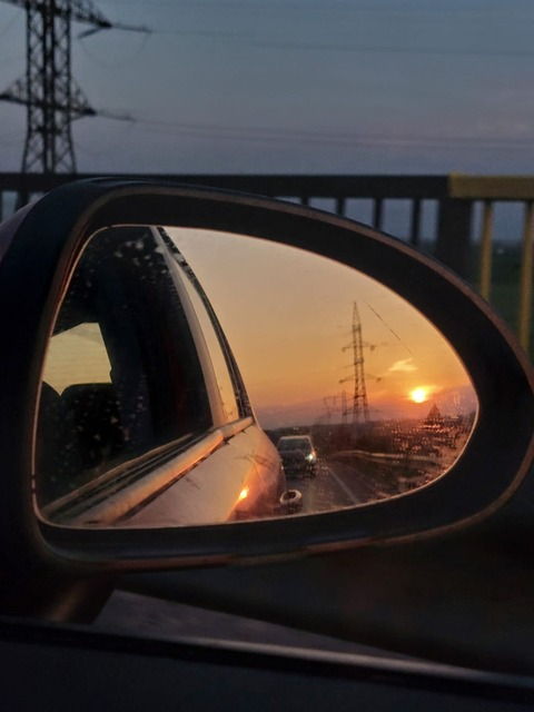 OnlyFans header picture kindel