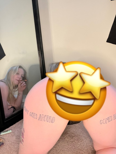 Image d'en-tête OnlyFans kisssmyyasss_xo