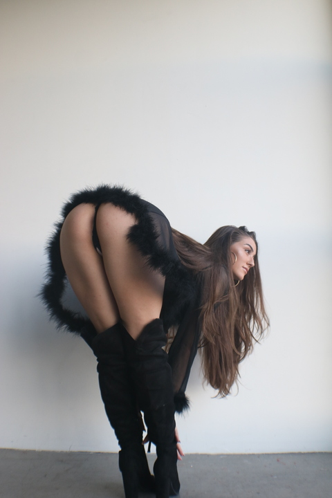 Изображение шапки OnlyFans kraveelectra