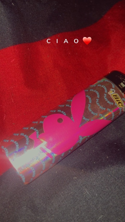 OnlyFansのヘッダー画像 l0vely_kayla