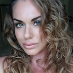 ओनलीफ़ैंस प्रोफ़ाइल चित्र lana_lady_lifter