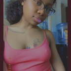 OnlyFansのプロフィール写真 lavishlativia