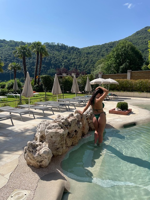 OnlyFans header picture lburnsx