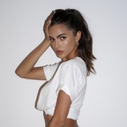 ओनलीफ़ैंस प्रोफ़ाइल चित्र leidyamelia