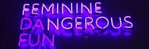 OnlyFansのヘッダー画像 lesbiandiary