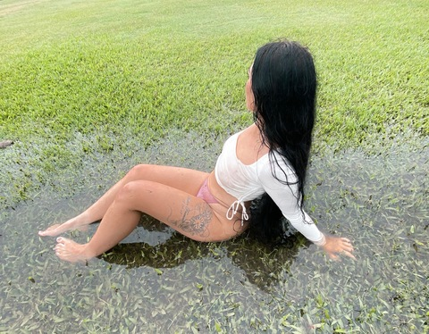 OnlyFansのヘッダー画像 lilfoxx1998