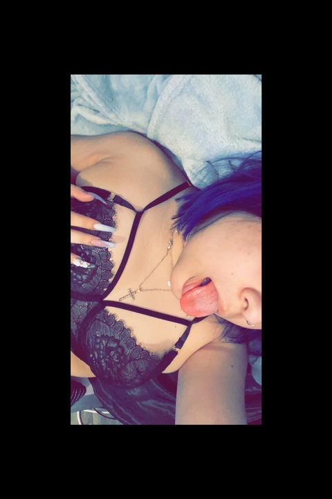 Imagen del encabezado de OnlyFans de little.redx