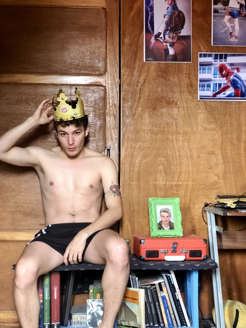 ओनलीफैंस हेडर चित्र lorddamelotodo69