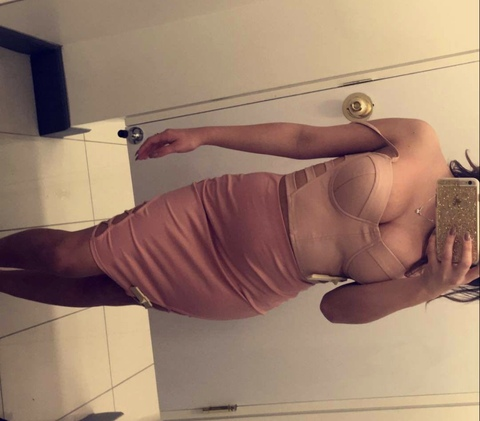 Imagen del encabezado de OnlyFans de lovelysirena