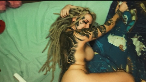 OnlyFans header picture luckylou_666