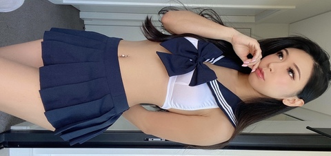 OnlyFans Titelbild lucyinthe_