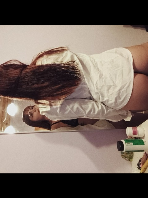 OnlyFansのヘッダー画像 lulihit