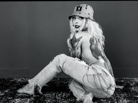 Снимка на заглавието на OnlyFans lunaxtreme