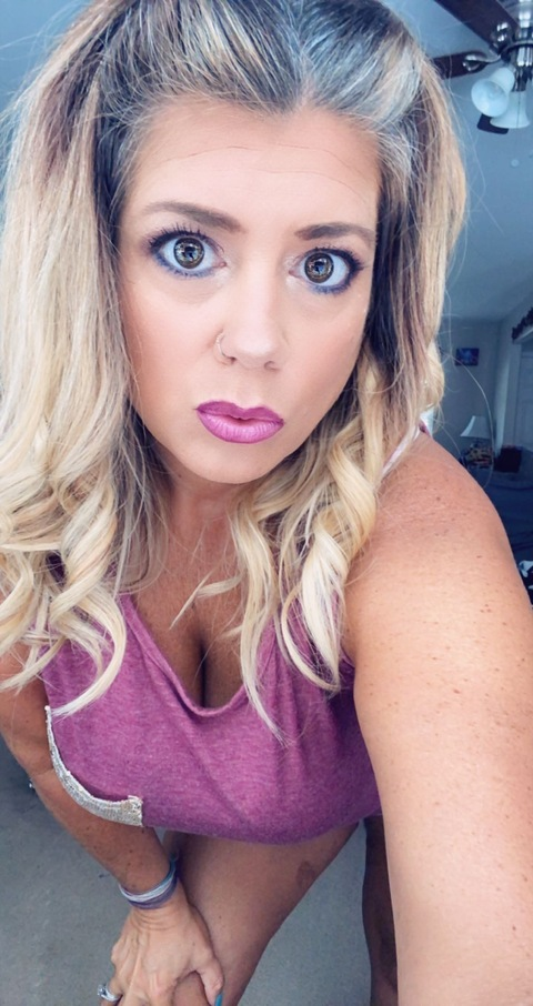 Immagine di intestazione OnlyFans luv2sun