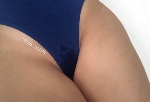 Image d'en-tête OnlyFans m.mirafree