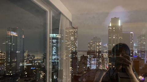 OnlyFansのヘッダー画像 madamepsychosiss