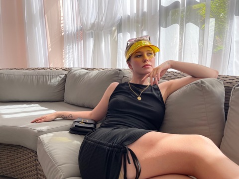 Imagem do cabeçalho do OnlyFans madsvfans