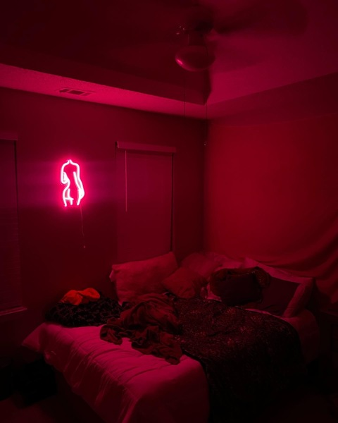 OnlyFans başlık resmi mamiluvsu