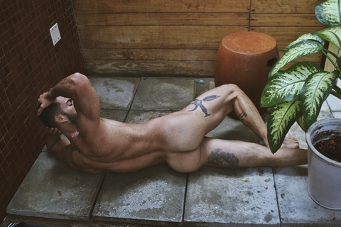 OnlyFansのヘッダー画像 maor_luz