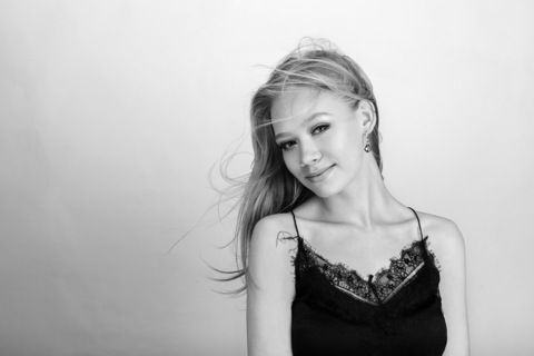 Image d'en-tête OnlyFans marymall