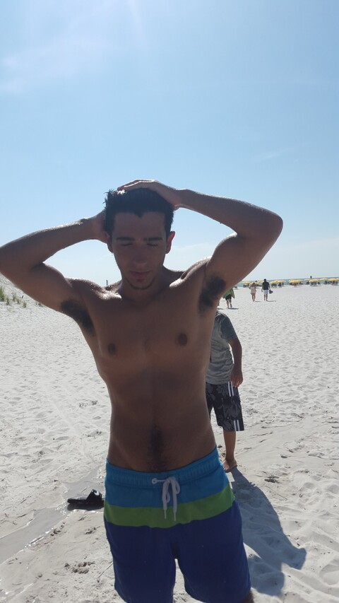 Image d'en-tête OnlyFans maybemybaby