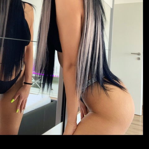 OnlyFans Titelbild medeea_larisa